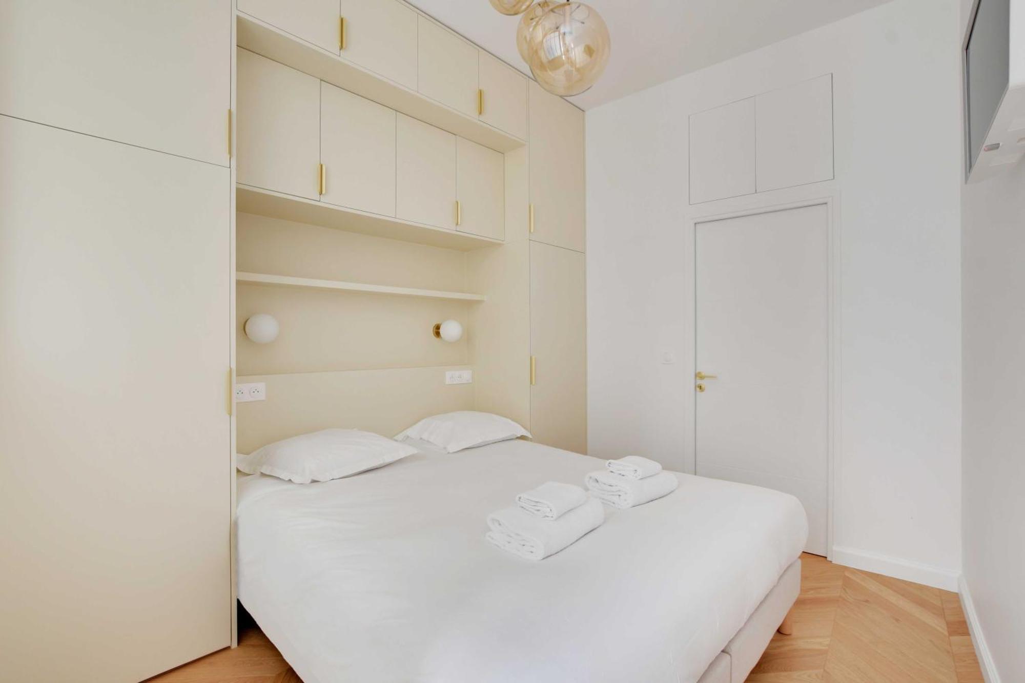 Spacieux Cosy -2br 8p-pl De La Nation